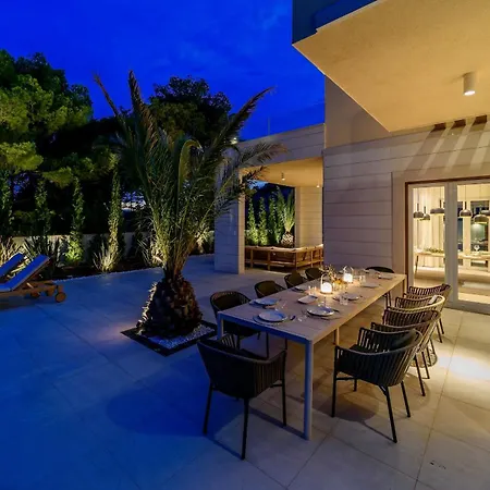 Incredibly Indulgent Hvar West Villa 5 Bedrooms Villa West Eternal Gorgeous Sea Views Private Pool * Hvar Town