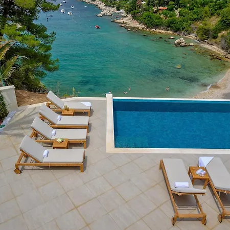Incredibly Indulgent Hvar West 5 Bedrooms West Eternal Gorgeous Sea Views Private Pool فيلة