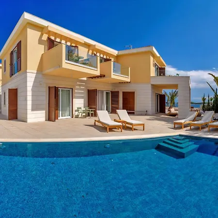 Incredibly Indulgent Hvar West 5 Bedrooms West Eternal Gorgeous Sea Views Private Pool Hvar Town